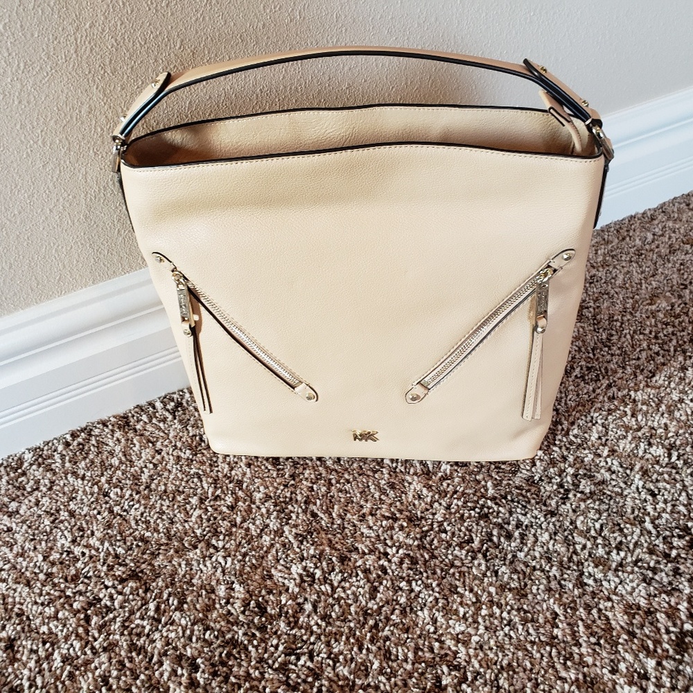 Michael Kors Evie shoulder bag